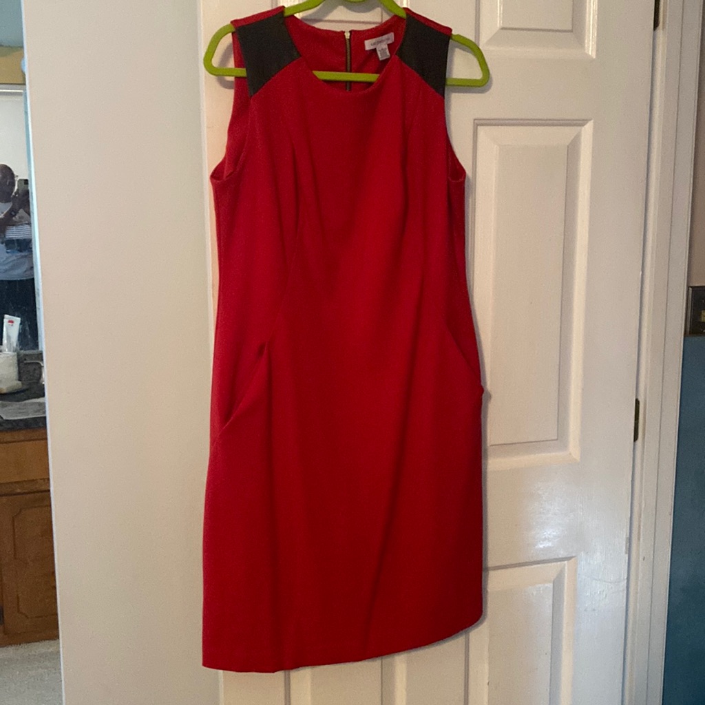 Liz Claiborne Red Dress With Faux Leather On Top Of Dress. Right Side Flawed.